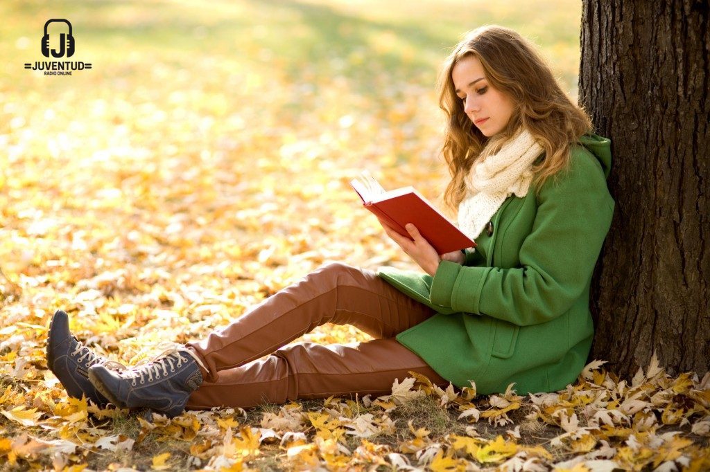 Girl-reading-book